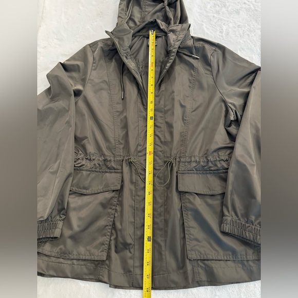 AVIA Army Green Commuter Jacket, Hooded, Zip Front, Lightweight- size L - Picture 13 of 14